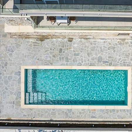 Musafiris Luxury Nea Fokea